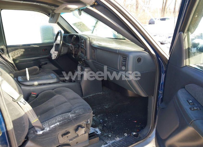 Photo 5 of 2000 Chevrolet Silverado 1500 LS (VIN 2GCEK19T2Y1333156)