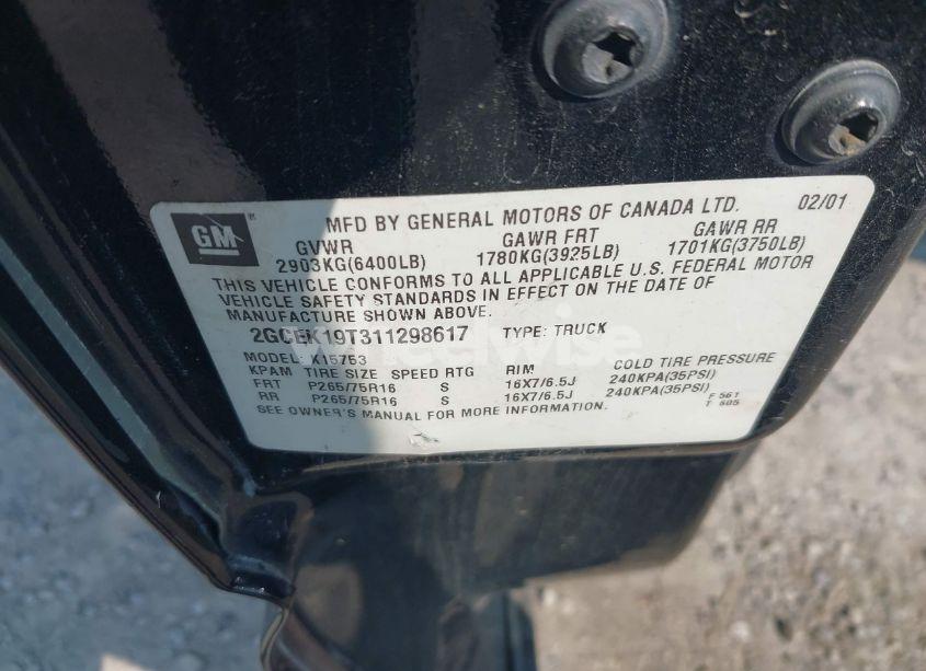 Photo 9 of 2001 Chevrolet Silverado 1500 LS (VIN 2GCEK19T311298617)