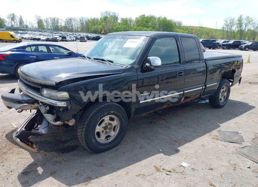 Photo 2 of 2001 Chevrolet Silverado 1500 LS (VIN 2GCEK19T311347699)
