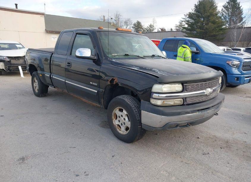 2002 Chevrolet Silverado 1500 LT (VIN 2GCEK19T321408759) main photo