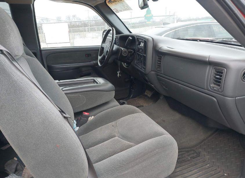 Photo 5 of 2003 Chevrolet Silverado 1500 LS (VIN 2GCEK19T331243989)