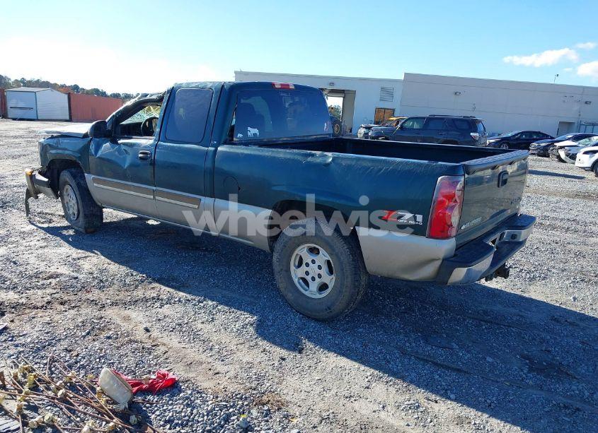 Photo 3 of 2003 Chevrolet Silverado 1500 LS (VIN 2GCEK19T331304824)