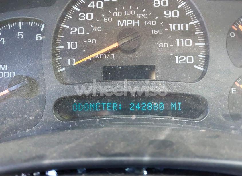 Photo 7 of 2003 Chevrolet Silverado 1500 LS (VIN 2GCEK19T331304824)