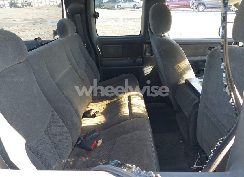 Photo 8 of 2003 Chevrolet Silverado 1500 LS (VIN 2GCEK19T331304824)