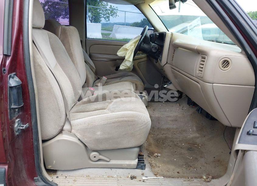 Photo 5 of 2003 Chevrolet Silverado 1500 LS (VIN 2GCEK19T331322823)