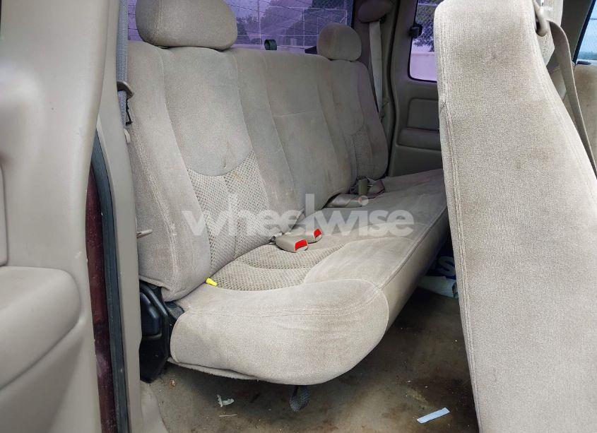 Photo 8 of 2003 Chevrolet Silverado 1500 LS (VIN 2GCEK19T331322823)