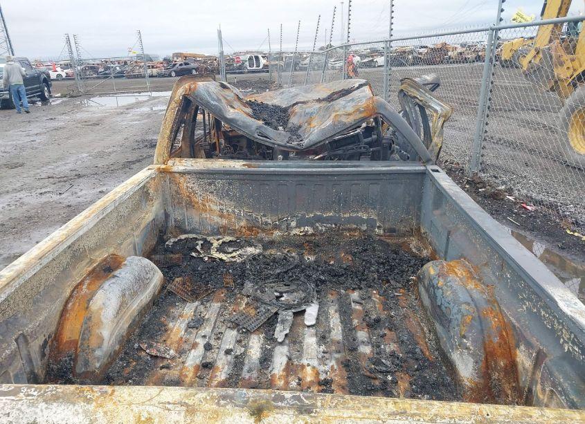 Photo 8 of 2004 Chevrolet Silverado 1500 Z71 (VIN 2GCEK19T341133185)