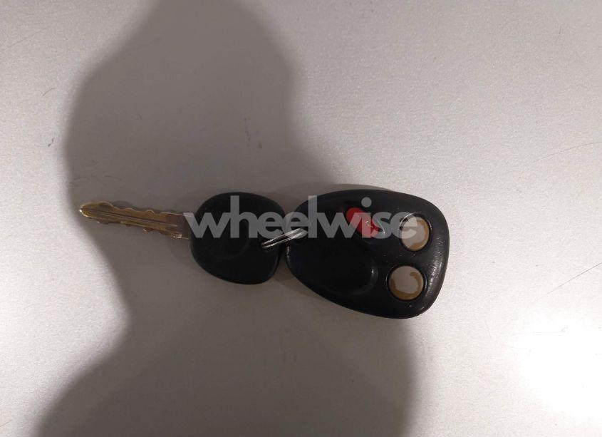 Photo 11 of 2004 Chevrolet Silverado 1500 LS (VIN 2GCEK19T341150617)