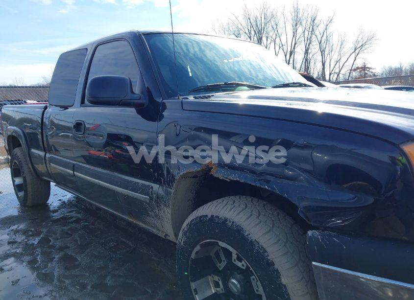 Photo 13 of 2004 Chevrolet Silverado 1500 LS (VIN 2GCEK19T341236817)