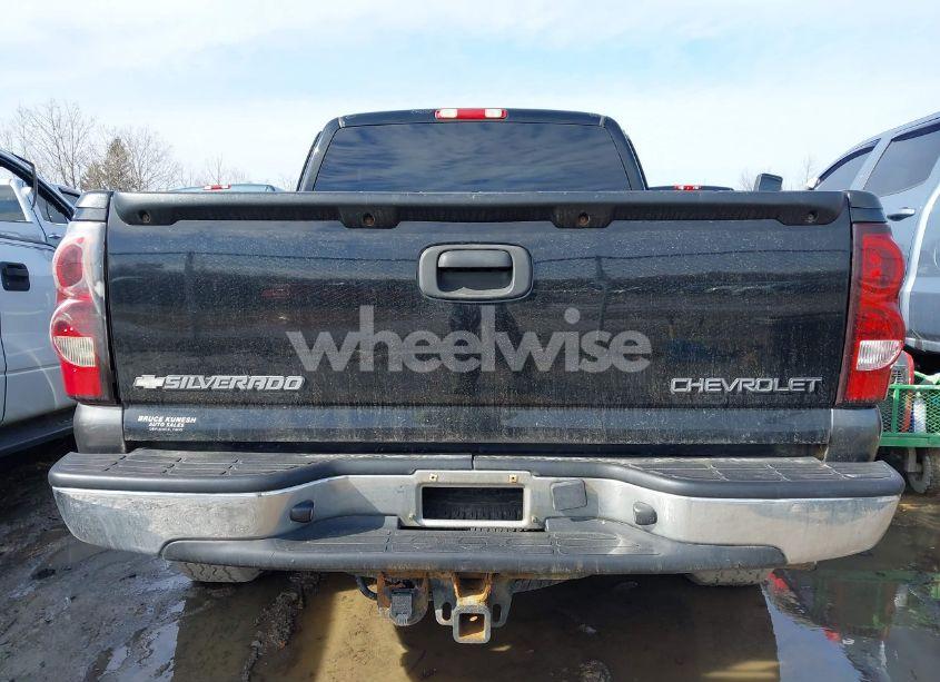 Photo 16 of 2004 Chevrolet Silverado 1500 LS (VIN 2GCEK19T341236817)