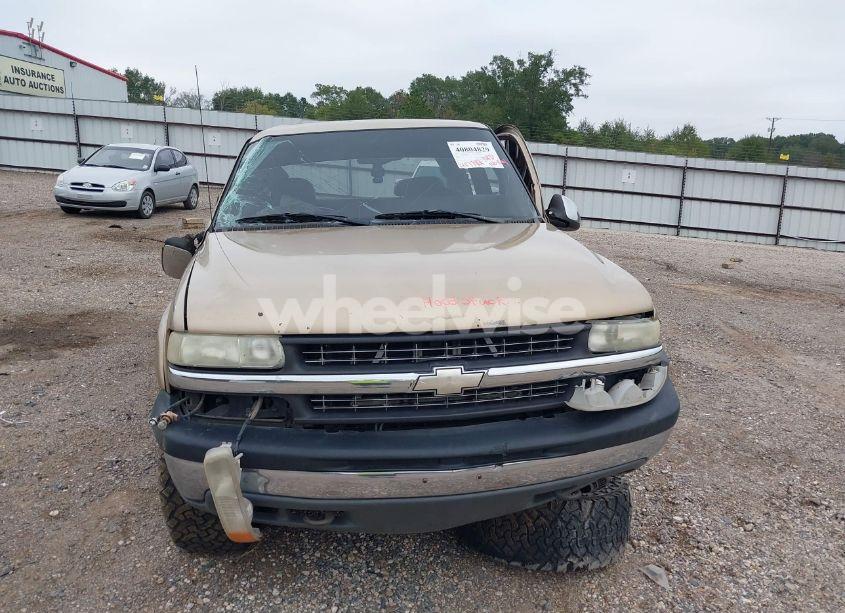 Photo 10 of 2000 Chevrolet Silverado 1500 LS (VIN 2GCEK19T3Y1308251)