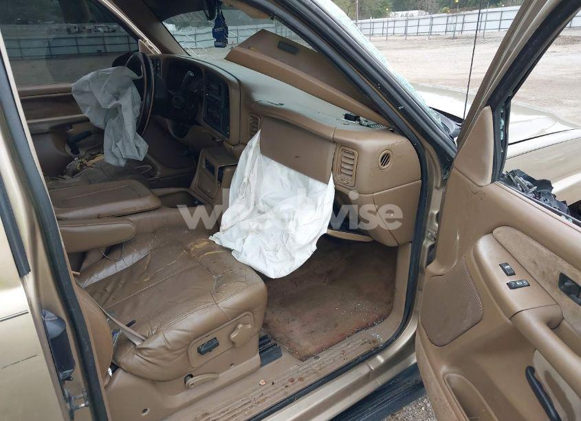 Photo 5 of 2000 Chevrolet Silverado 1500 LS (VIN 2GCEK19T3Y1308251)