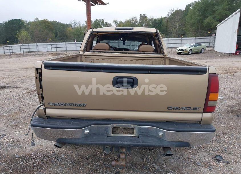 Photo 8 of 2000 Chevrolet Silverado 1500 LS (VIN 2GCEK19T3Y1308251)