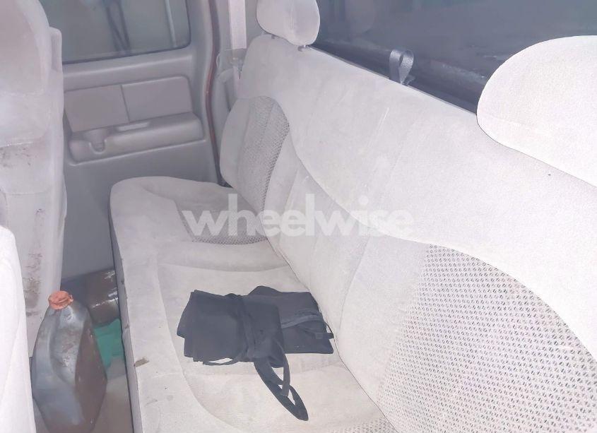 Photo 8 of 2001 Chevrolet Silverado 1500 LS (VIN 2GCEK19T411274200)