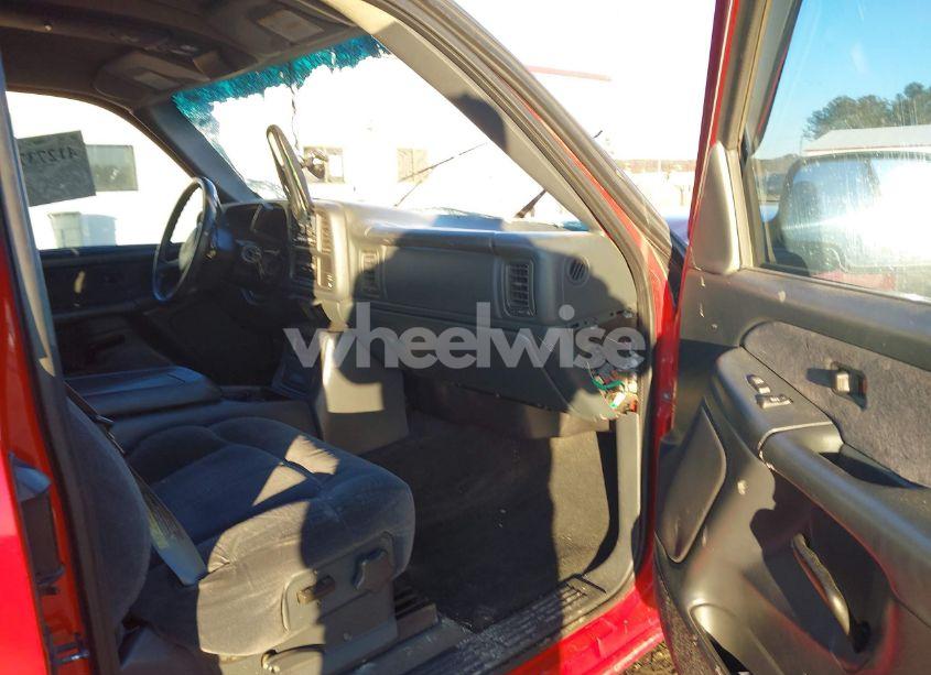 Photo 5 of 2001 Chevrolet Silverado 1500 LS (VIN 2GCEK19T411355567)