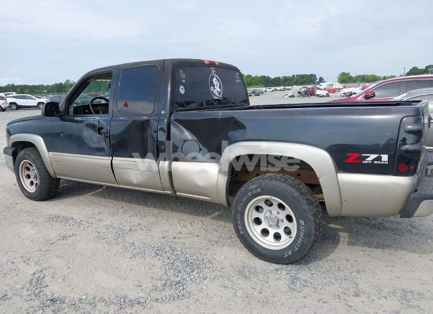 Photo 6 of 2003 Chevrolet Silverado 1500 LS (VIN 2GCEK19T431121528)