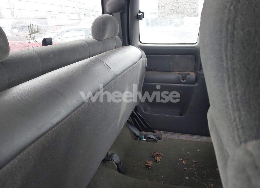 Photo 8 of 2003 Chevrolet Silverado 1500 LS (VIN 2GCEK19T431299780)