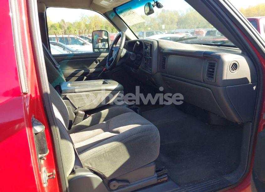 Photo 5 of 2004 Chevrolet Silverado 1500 Z71 (VIN 2GCEK19T441184081)