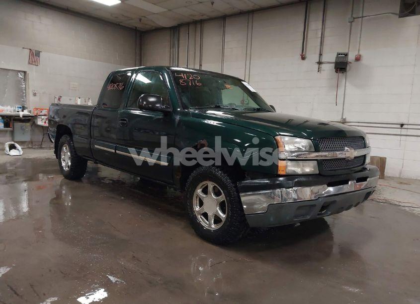 2004 Chevrolet Silverado K1500 (VIN 2GCEK19T441294838) main photo