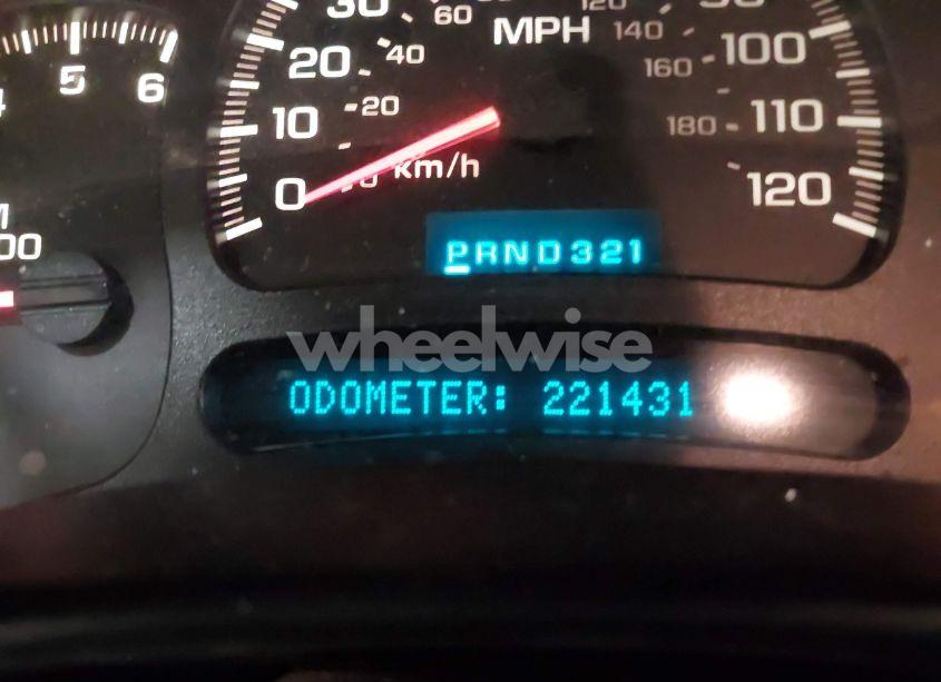 Photo 15 of 2004 Chevrolet Silverado K1500 (VIN 2GCEK19T441294838)