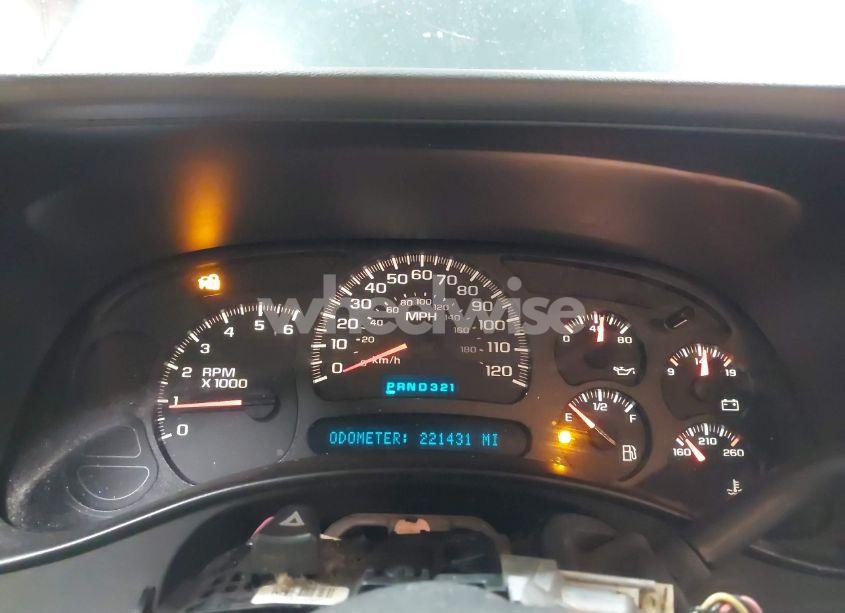 Photo 7 of 2004 Chevrolet Silverado K1500 (VIN 2GCEK19T441294838)