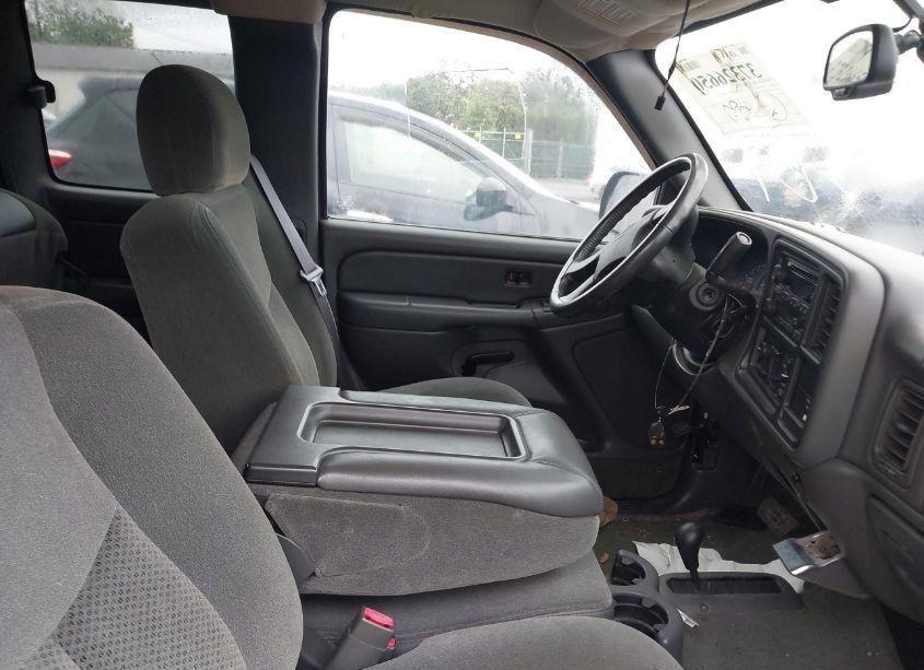 Photo 5 of 2004 Chevrolet Silverado 1500 LS (VIN 2GCEK19T441340782)