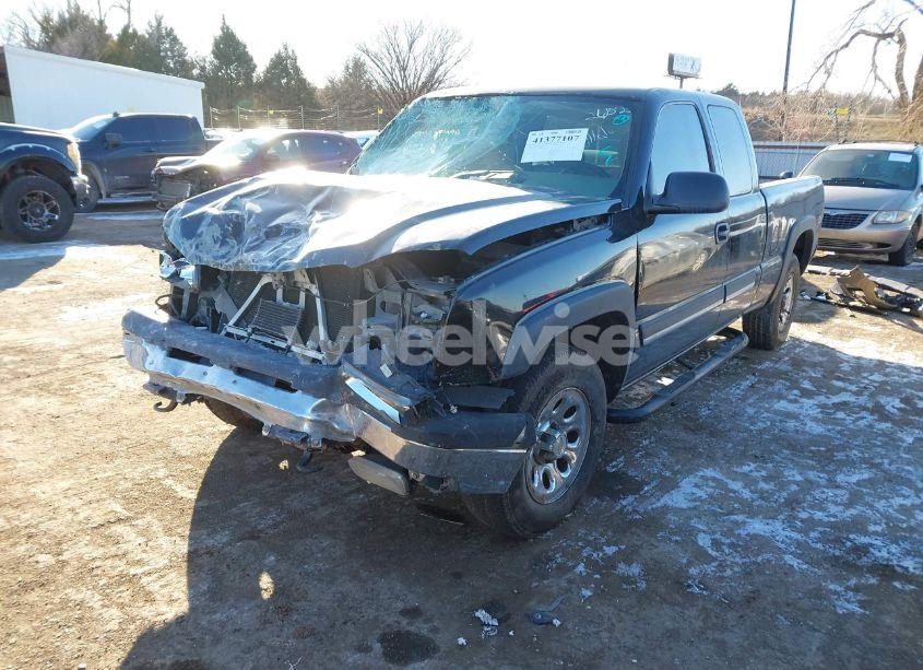 Photo 2 of 2004 Chevrolet Silverado 1500 Z71 (VIN 2GCEK19T441372602)