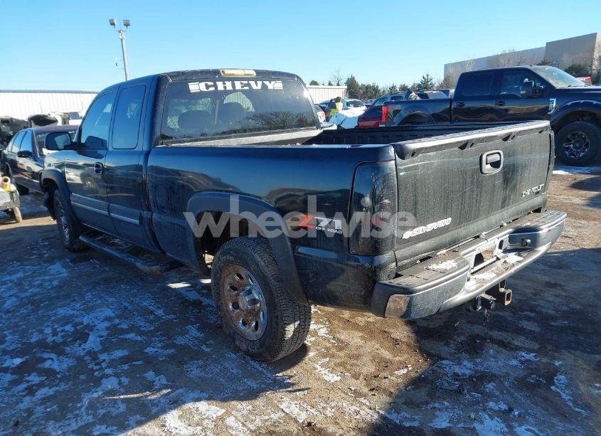 Photo 3 of 2004 Chevrolet Silverado 1500 Z71 (VIN 2GCEK19T441372602)