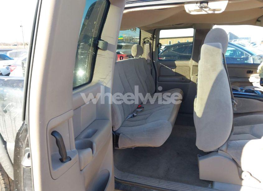 Photo 8 of 2004 Chevrolet Silverado 1500 Z71 (VIN 2GCEK19T441372602)