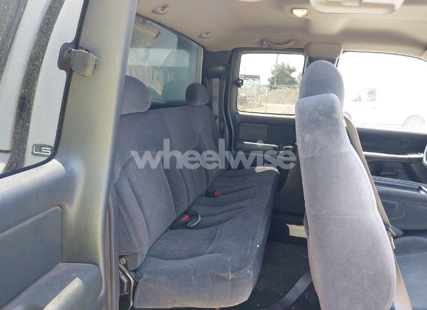 Photo 8 of 2000 Chevrolet Silverado 1500 LS (VIN 2GCEK19T4Y1311496)