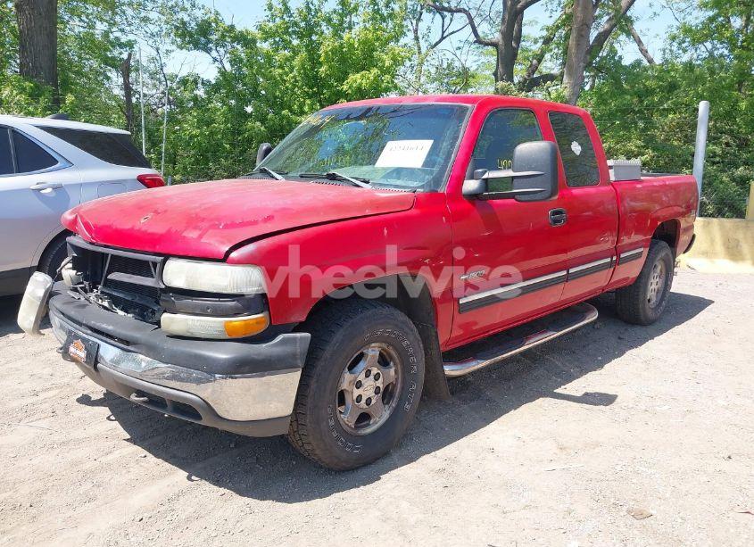 Photo 2 of 2001 Chevrolet Silverado 1500 LS (VIN 2GCEK19T511312260)