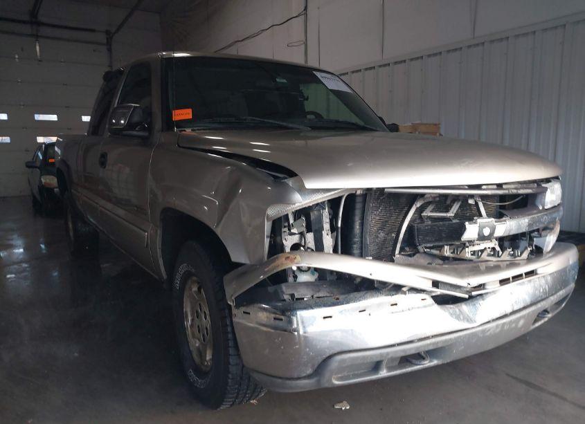 2002 Chevrolet Silverado 1500 LS (VIN 2GCEK19T521119964) main photo