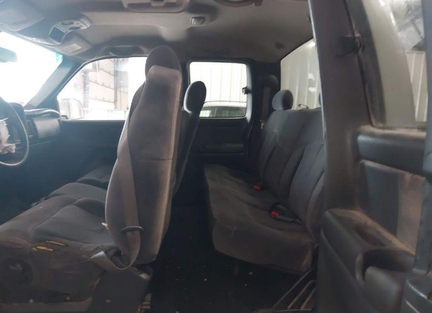 Photo 8 of 2002 Chevrolet Silverado 1500 LS (VIN 2GCEK19T521119964)