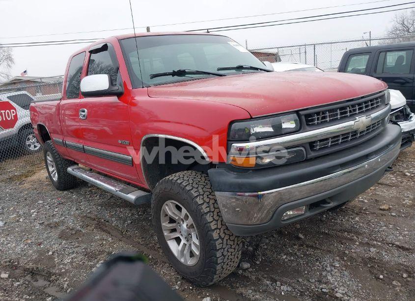 2002 Chevrolet Silverado 1500 LT (VIN 2GCEK19T521140197) main photo