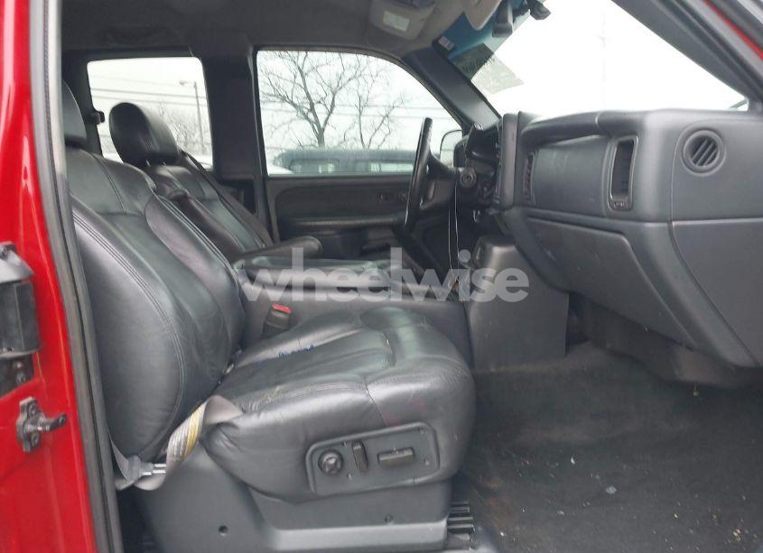 Photo 5 of 2002 Chevrolet Silverado 1500 LT (VIN 2GCEK19T521140197)