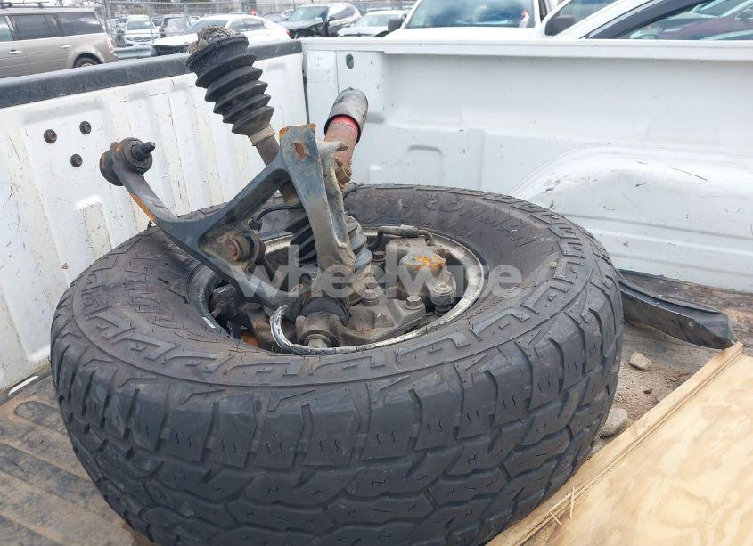 Photo 12 of 2002 Chevrolet Silverado 1500 LS (VIN 2GCEK19T521158411)