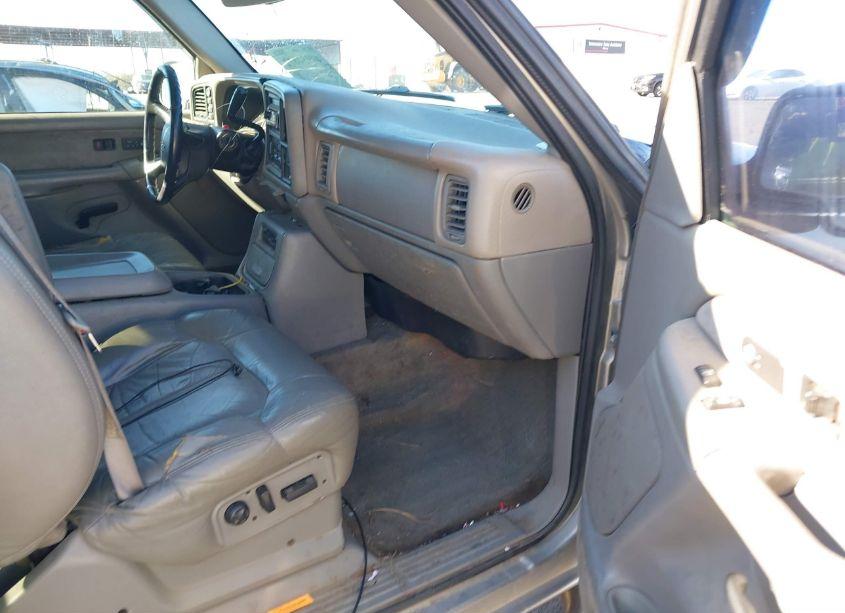 Photo 5 of 2002 Chevrolet Silverado 1500 LT (VIN 2GCEK19T521244303)