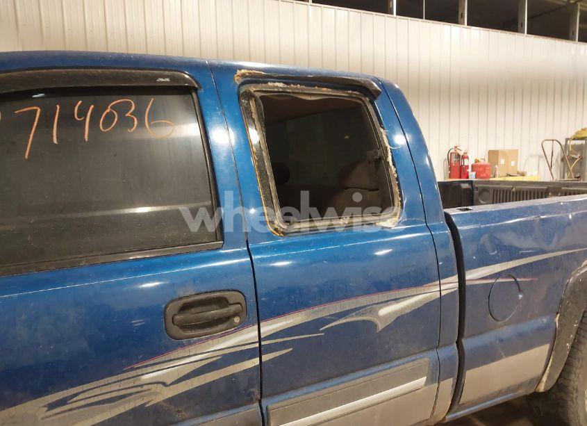 Photo 6 of 2003 Chevrolet Silverado 1500 LS (VIN 2GCEK19T531275181)