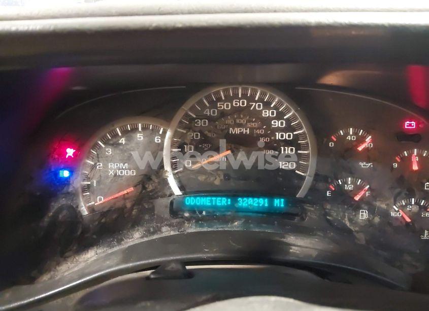 Photo 7 of 2003 Chevrolet Silverado 1500 LS (VIN 2GCEK19T531275181)