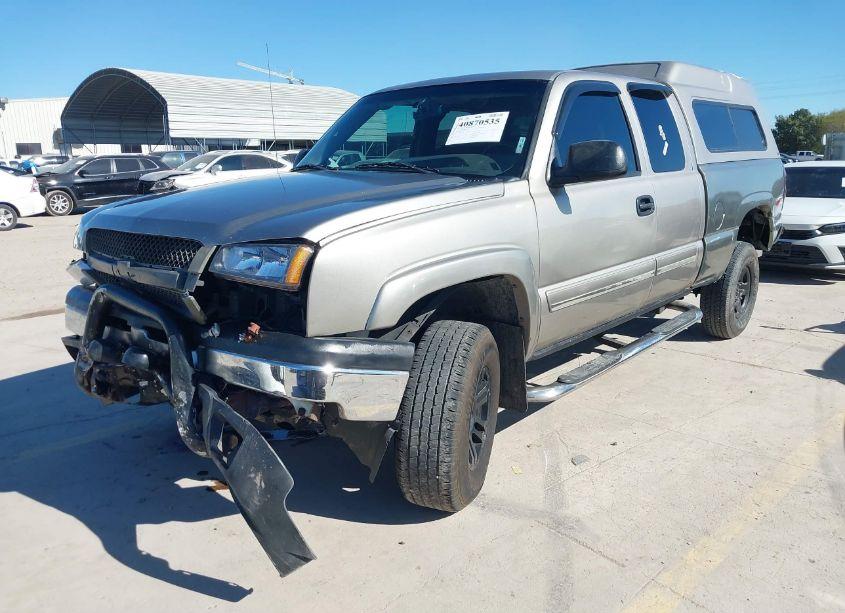 Photo 2 of 2003 Chevrolet Silverado 1500 LS (VIN 2GCEK19T531398513)