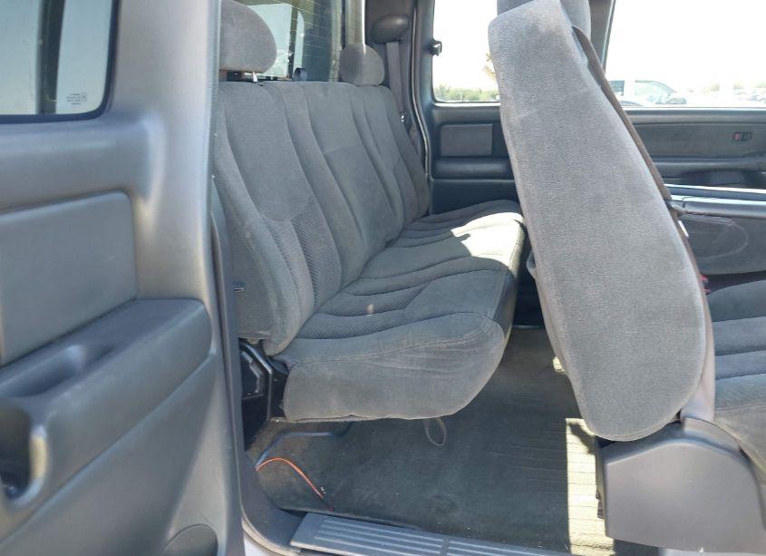 Photo 8 of 2003 Chevrolet Silverado 1500 LS (VIN 2GCEK19T531398513)