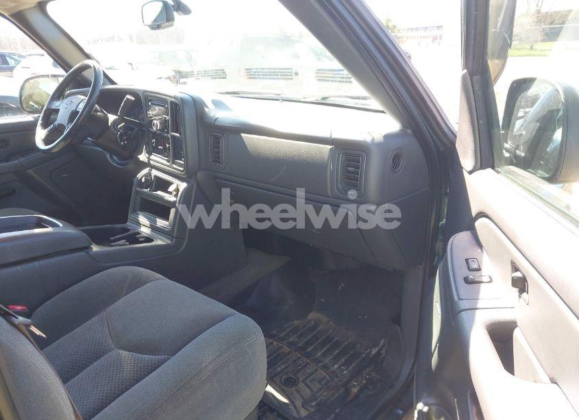 Photo 5 of 2004 Chevrolet Silverado 1500 Z71 (VIN 2GCEK19T541236477)