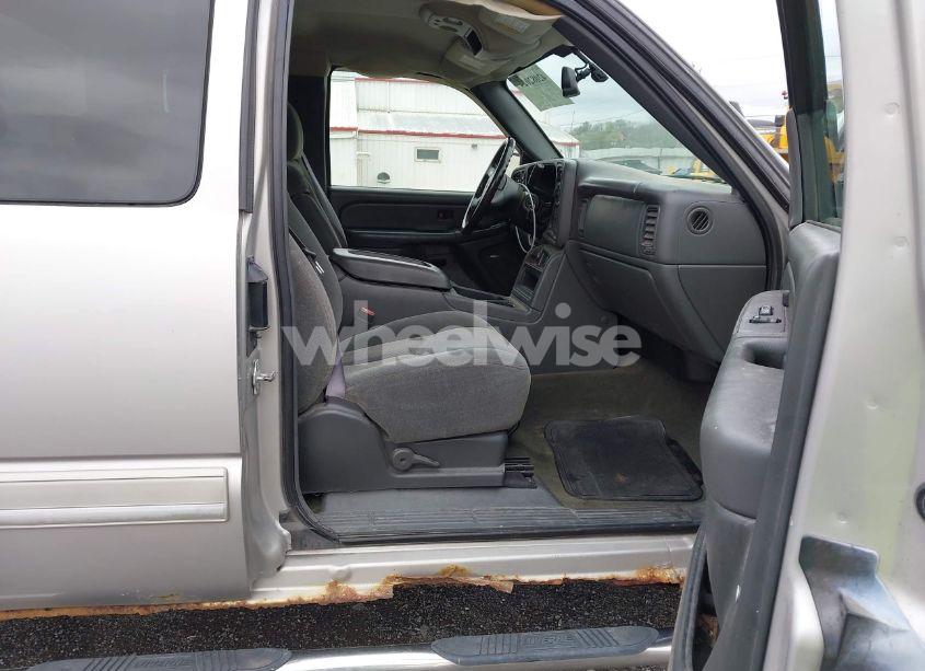 Photo 5 of 2004 Chevrolet Silverado 1500 Z71 (VIN 2GCEK19T541324428)