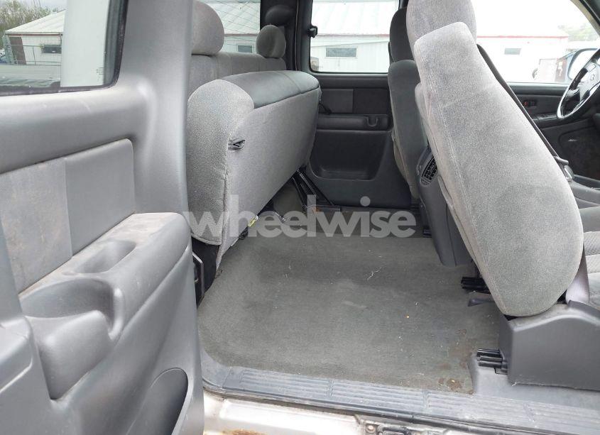 Photo 8 of 2004 Chevrolet Silverado 1500 Z71 (VIN 2GCEK19T541324428)