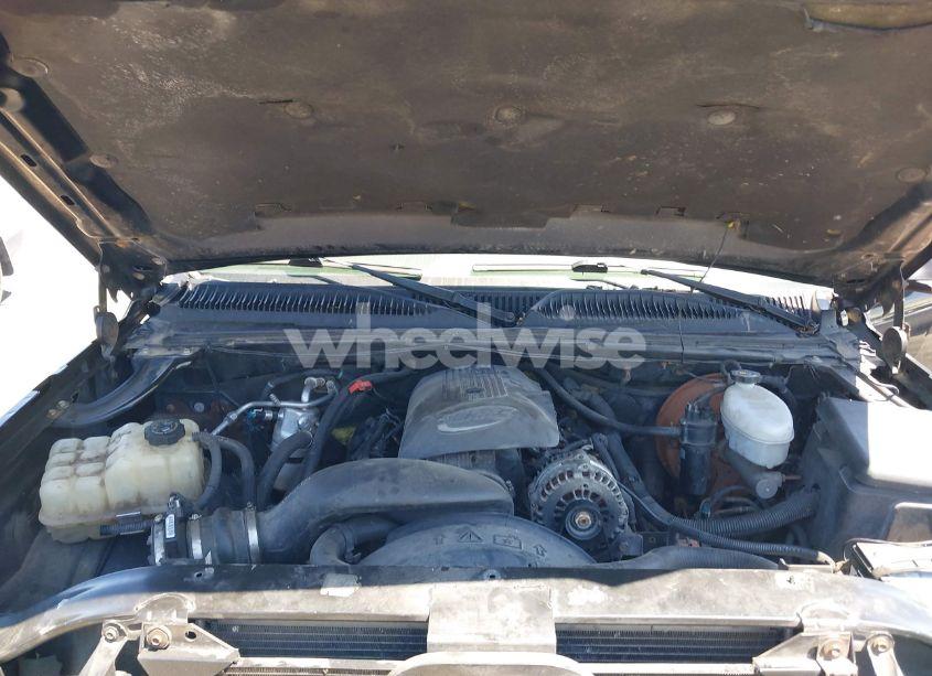 Photo 10 of 2004 Chevrolet Silverado 1500 LT (VIN 2GCEK19T541397279)