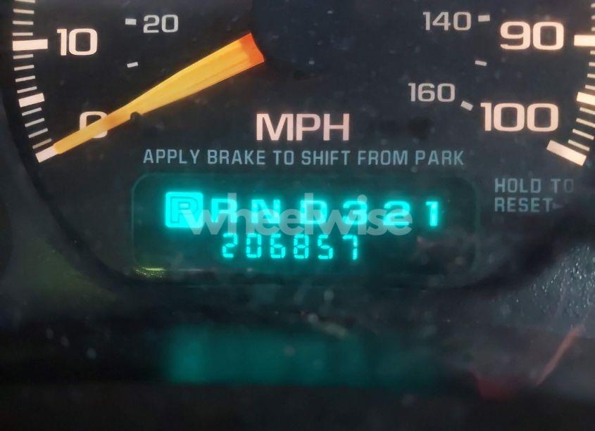 Photo 7 of 2001 Chevrolet Silverado 1500 LS (VIN 2GCEK19T611115940)