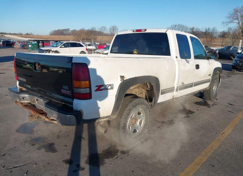 Photo 4 of 2001 Chevrolet Silverado 1500 LS (VIN 2GCEK19T611251601)