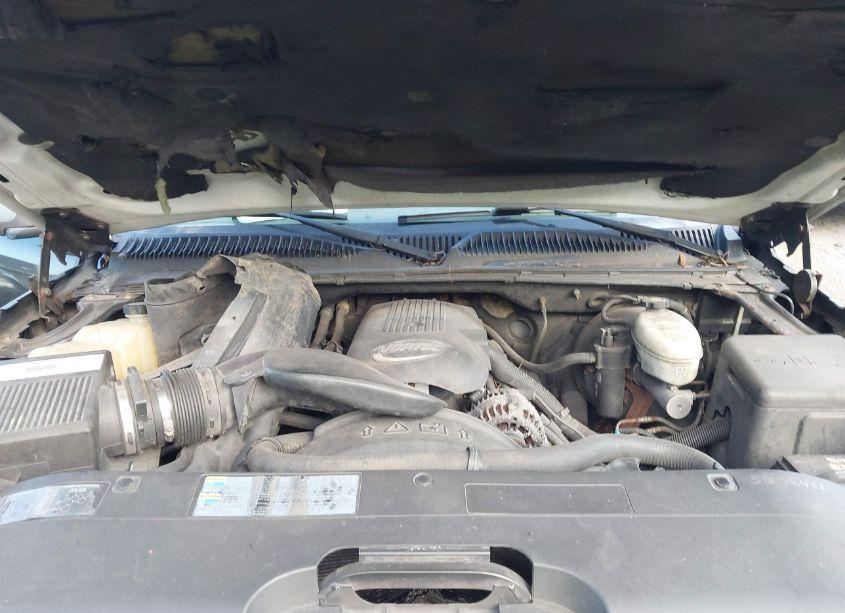 Photo 10 of 2003 Chevrolet Silverado 1500 (VIN 2GCEK19T631256414)