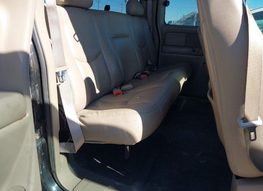 Photo 8 of 2004 Chevrolet Silverado 1500 Z71 (VIN 2GCEK19T641184938)