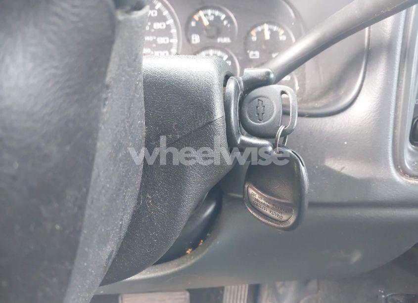 Photo 11 of 2000 Chevrolet Silverado 1500 LS (VIN 2GCEK19T6Y1316778)